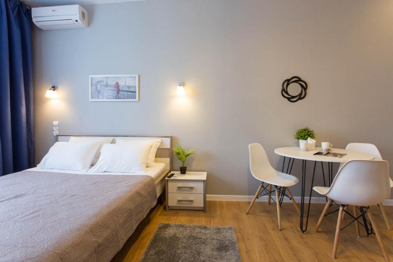 Modern Studio Beside Metro Yaroslava Mudroho, Universytet - Chernyshevska Str 95-7 Jarkov Exterior foto