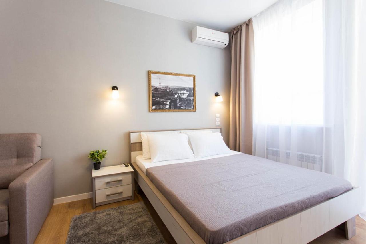 Modern Studio Beside Metro Yaroslava Mudroho, Universytet - Chernyshevska Str 95-7 Jarkov Exterior foto