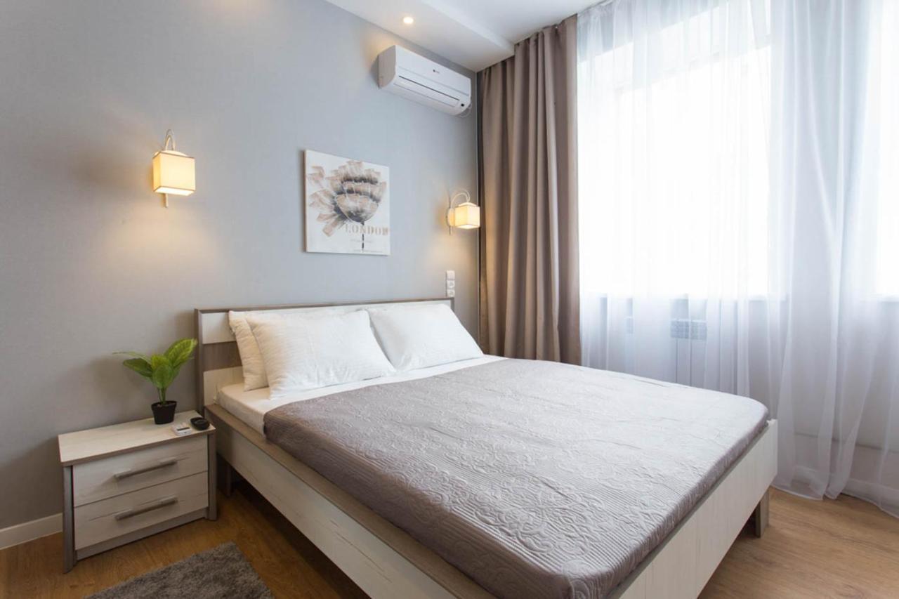Modern Studio Beside Metro Yaroslava Mudroho, Universytet - Chernyshevska Str 95-7 Jarkov Exterior foto
