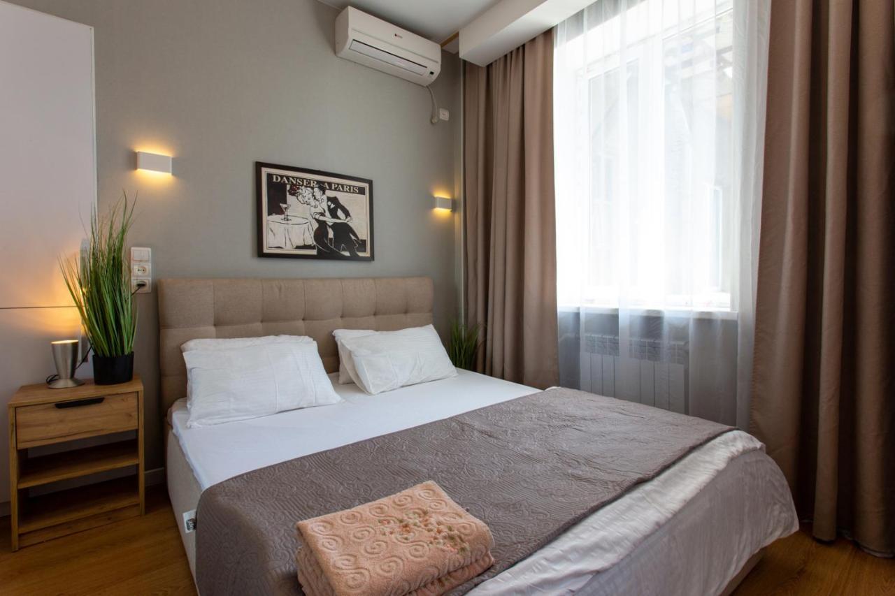 Modern Studio Beside Metro Yaroslava Mudroho, Universytet - Chernyshevska Str 95-7 Jarkov Exterior foto